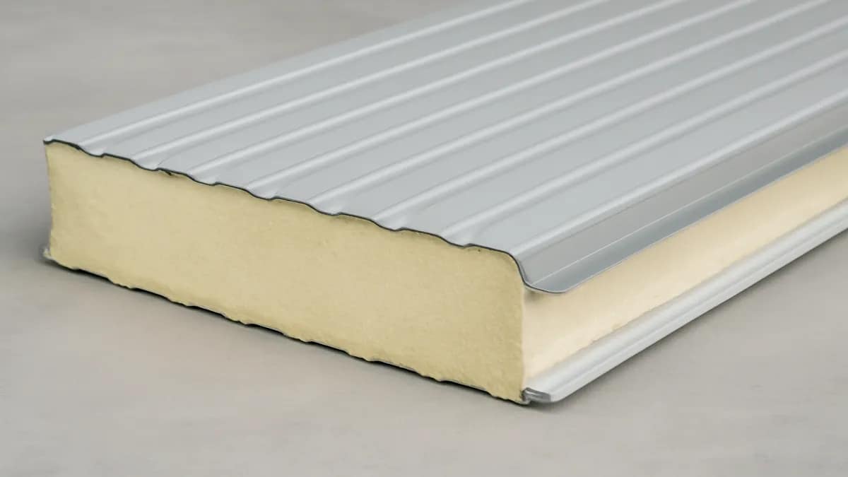 ساندویچ پانل سردخانه‌ای